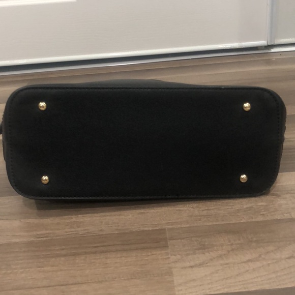 NWOT super classy purse from bebe - Picture 8 of 10